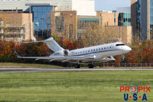 N127QS 2023 Bombardier Global Express GLEX NetJets PDK (KPDK) Peachtree Dekalb airport Atlanta Georgia Photo date: 12-1-2024