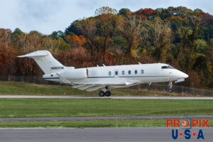 N860CM 2023 Bombardier Challenger 350 CL35 PDK (KPDK) Peachtree Dekalb airport Atlanta Georgia Photo date: 12-1-2024