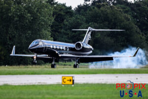 N330RW 2000 Gulfstream GIV GLF4 PDK (KPDK) Peachtree Dekalb airport Atlanta Georgia Photo date: 7-26-2024