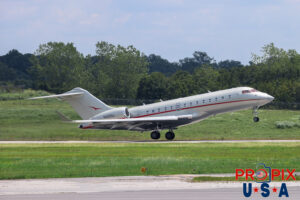 N500VJ 2013 Bombardier Global Express 5000 GLEX Vista Jet PDK (KPDK) Peachtree Dekalb airport Atlanta Georgia Photo date: 8-1-2024