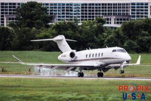N761QS 2018 Bombardier Challenger 300 CL30 NetJets PDK (KPDK) Peachtree Dekalb airport Atlanta Georgia Photo date: 7-23-2024