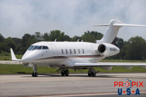 N745QS 2022 Bombardier Challenger 300 CL30 NetJets PDK (KPDK) Peachtree Dekalb airport Atlanta Georgia Photo date: 8-1-2024