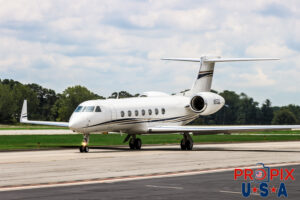 N55QC 2014 Gulfstream G550 G550 PDK (KPDK) Peachtree Dekalb airport Atlanta Georgia Photo date: 7-7-2024