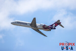 N483HA 2001 Boeing 717 B717 Hawaiian Airlines HNL (PHNL) Honolulu Hawaii International Airport Photo date: 9-24-2024