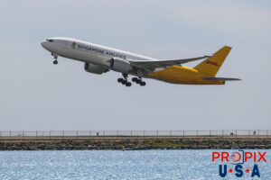 9V-DHA Boeing 777 Freighter B777 Singapore Airlines - DHL Country of registration: Singapore HNL (PHNL) Honolulu Hawaii International Airport Photo date: 10-22-2024