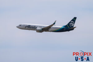 N594AS 2008 Boeing 737 B737 Alaska Airlines HNL (PHNL) Honolulu Hawaii International Airport Photo date: 10-22-2024