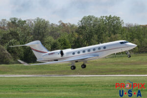 N48RT 2019 Gulfstream G600 G600 PDK (KPDK) Peachtree Dekalb airport Atlanta Georgia Photo date: 4-4-2024 On this day winds were gusting up to 40 knots.