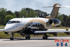 N724EH 2023 Bombardier Challenger 300 CL30 PDK (KPDK) Peachtree Dekalb airport Atlanta Georgia Photo date: 4-4-2024 On this day winds were gusting up to 40 knots.