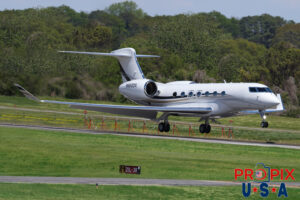 N660DX 2021 Gulfstream G600 G600 PDK (KPDK) Peachtree Dekalb airport Atlanta Georgia Photo date: 4-4-2024 On this day winds were gusting up to 40 knots.