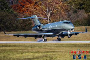 N808NC 2006 Bombardier Challenger 300 CL30 PDK (KPDK) Peachtree Dekalb airport Atlanta Georgia Photo Date: 11-15-2025