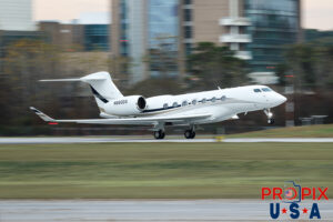 N660DX 2021 Gulfstream G600 Rooms To Go PDK (KPDK) Peachtree Dekalb airport Atlanta Georgia Photo Date: 11-21-2025