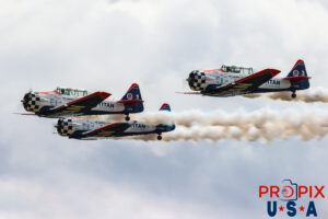 Titan Aerobatic Team #1 N791MH 1951 North American T-6 Texan #2 N3267G 1943 North American T-6 Texan #3 N7462C 1958 North American T-6 Texan Aircraft code: T6 Vidalia Georgia Airport Code(s): VDI, KVDI Photo date: 4-25-2026