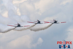 Titan Aerobatic Team 2026 #1 N791MH 1951 North American T-6 Texan #2 N3267G 1943 North American T-6 Texan #3 N7462C 1958 North American T-6 Texan Aircraft code: T6 Vidalia Georgia Airport Code(s): VDI, KVDI Photo date: 4-25-2026